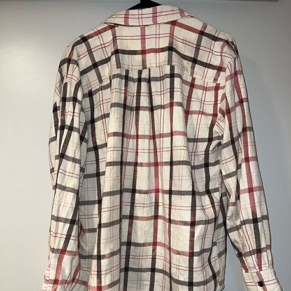 Men’s red and white flannel - Picture 3 of 5